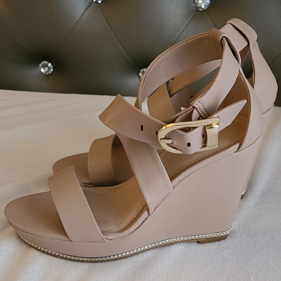 BCBG Open Toe Wedges - Picture 2 of 3